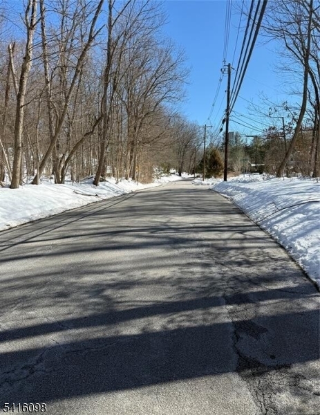 Saw Mill Rd Property Photo 6