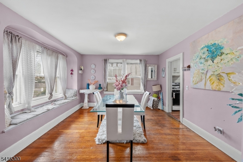 741 Berckman St Property Photo 8