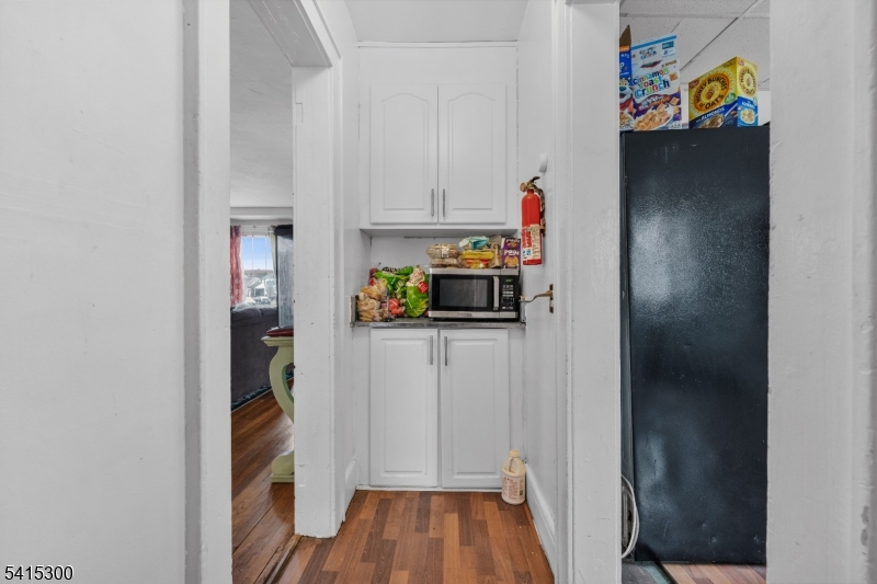 741 Berckman St Property Photo 15