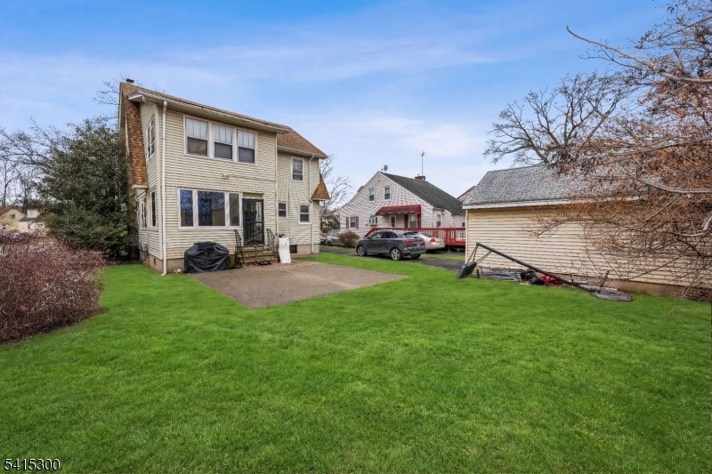 741 Berckman St Property Photo 42