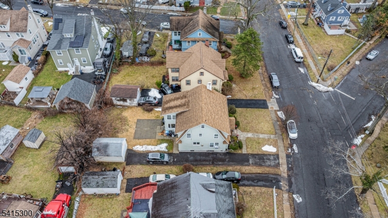 741 Berckman St Property Photo 45