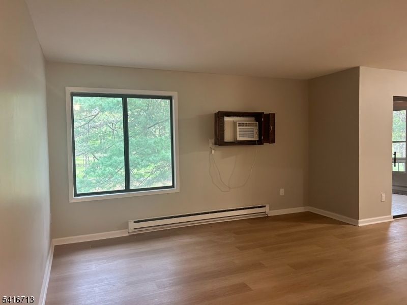 140 Amberly Dr Property Photo 42