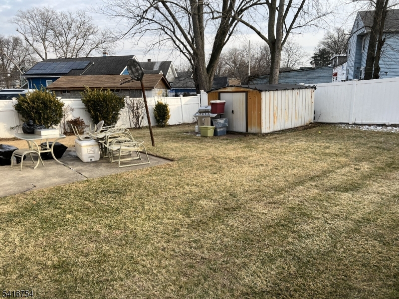 415 Wheatsheaf Rd Property Photo 30