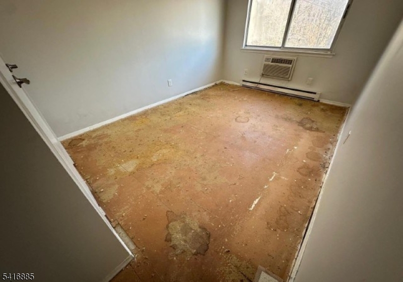 740 Vose Avenue C-5 Property Photo 6