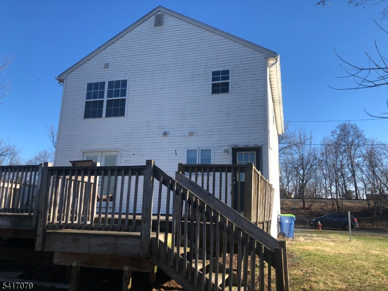 202 North St Property Photo 10