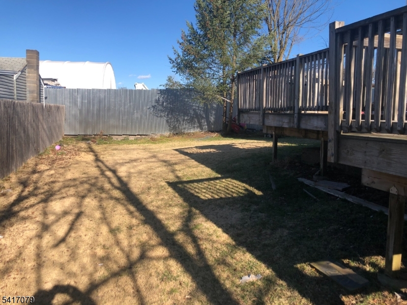 202 North St Property Photo 11