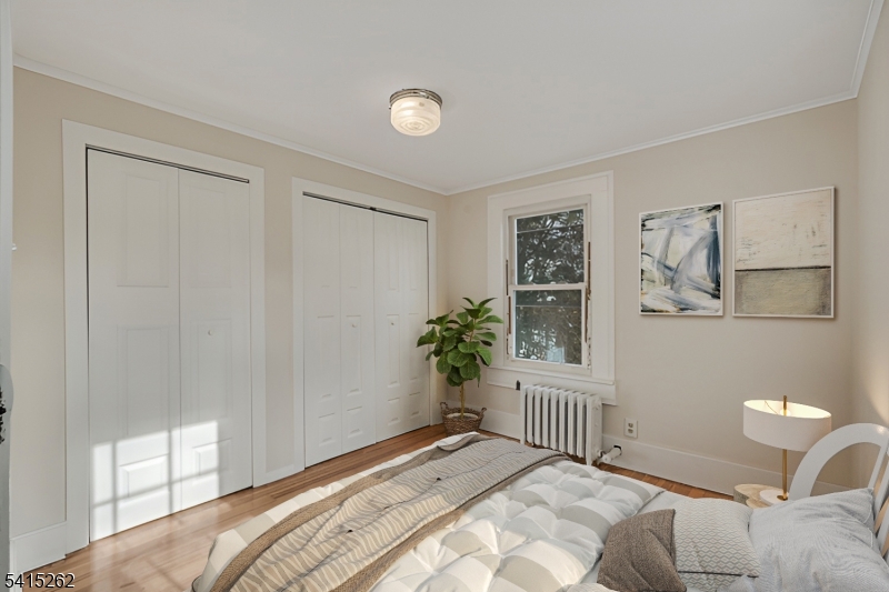 56 Pine Street Property Photo 12