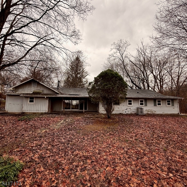 76 Valley View Rd Property Photo 4