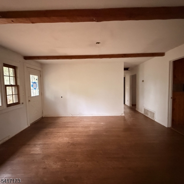 76 Valley View Rd Property Photo 7