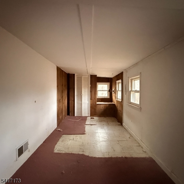 76 Valley View Rd Property Photo 16