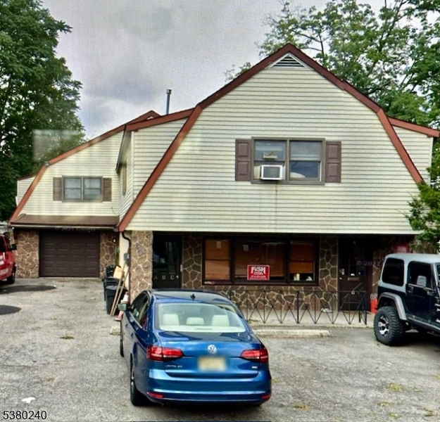 6 Haycock Ave Property Photo 1