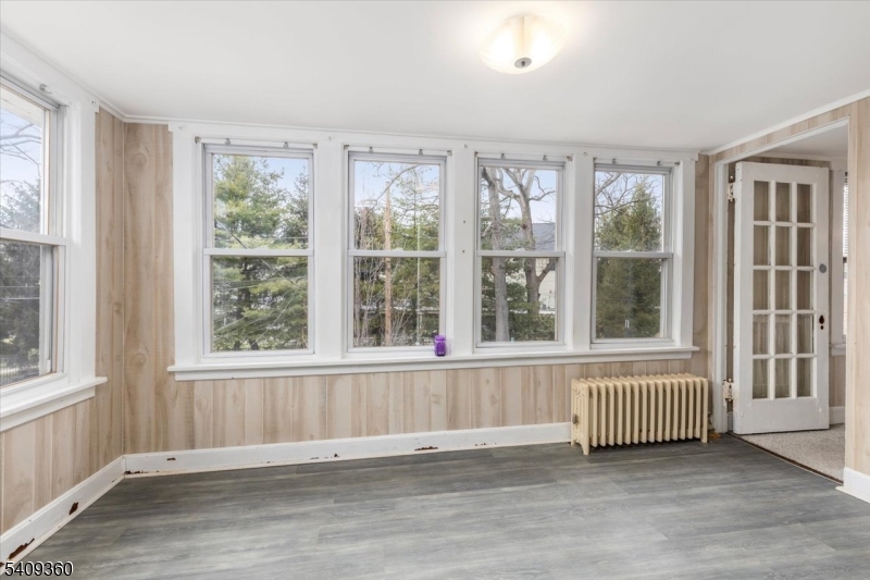 7 Delafield Ave Property Photo 15