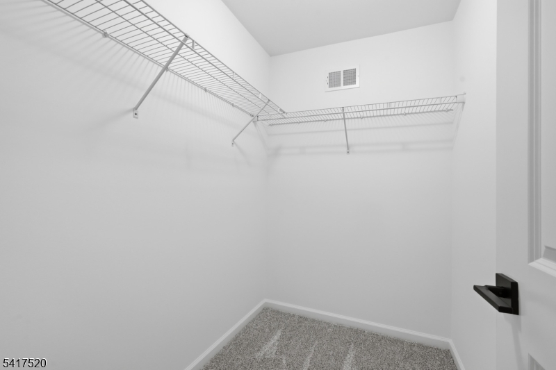 6 Spring Ct Property Photo 22