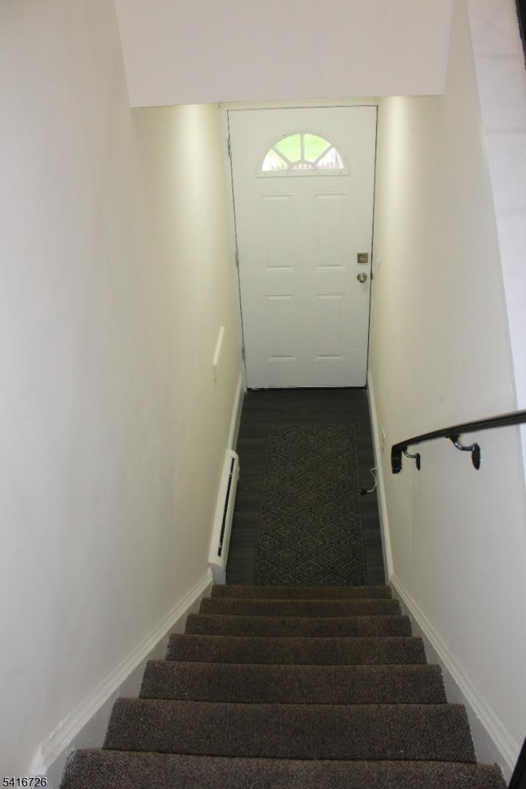 439 Marshall St Property Photo 22