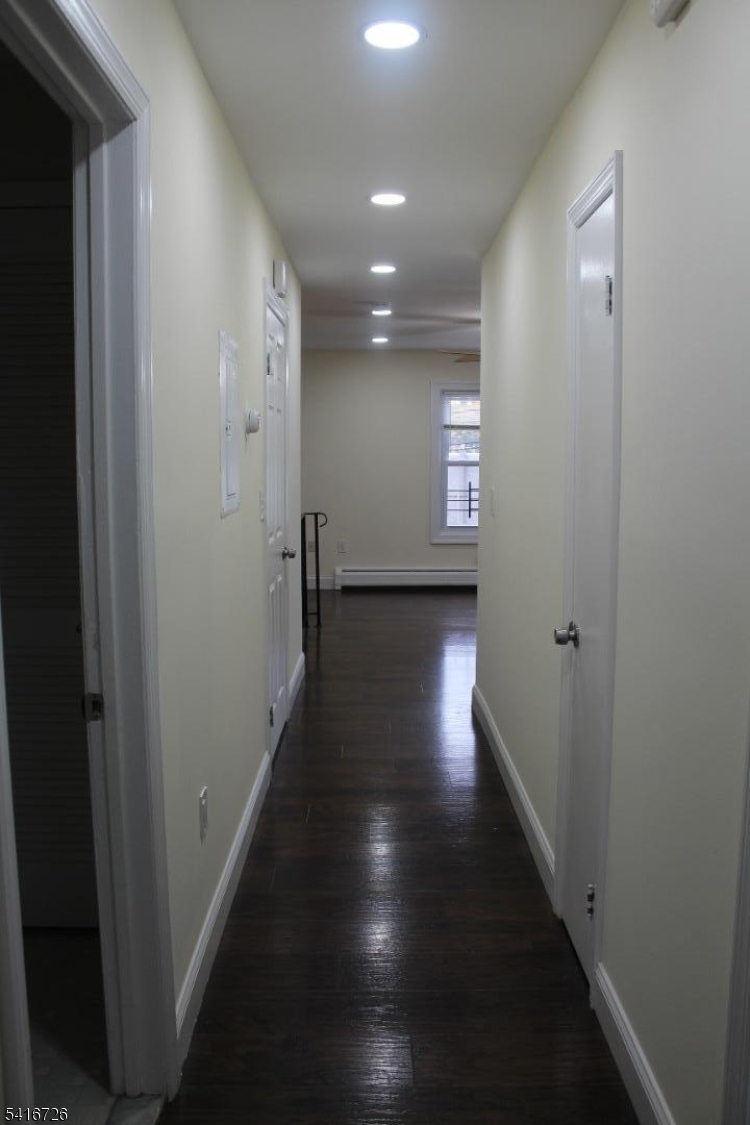 439 Marshall St Property Photo 30