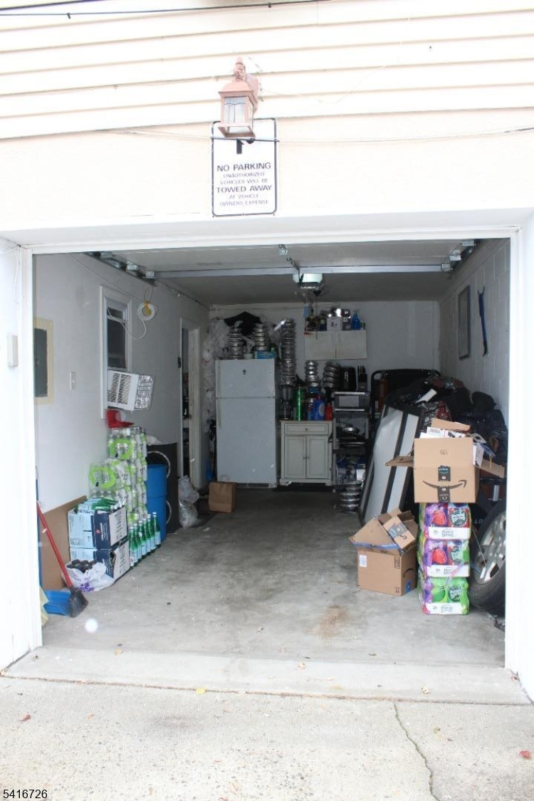 439 Marshall St Property Photo 40