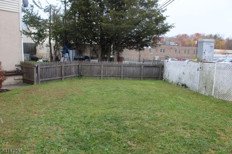 439 Marshall St Property Photo 44