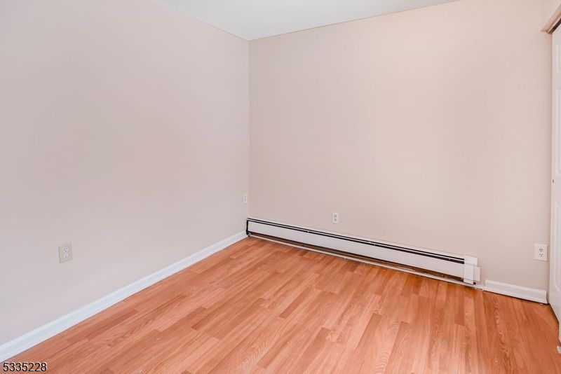 77 Swartswood Rd 1a Property Photo 5