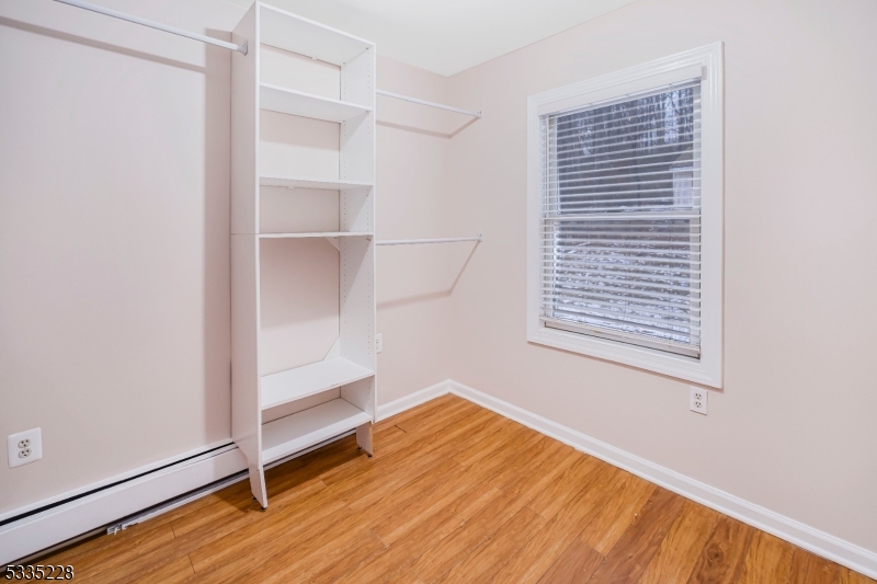 77 Swartswood Rd 1a Property Photo 9