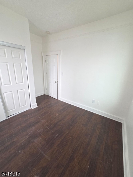 293 Ohio St Property Photo 10