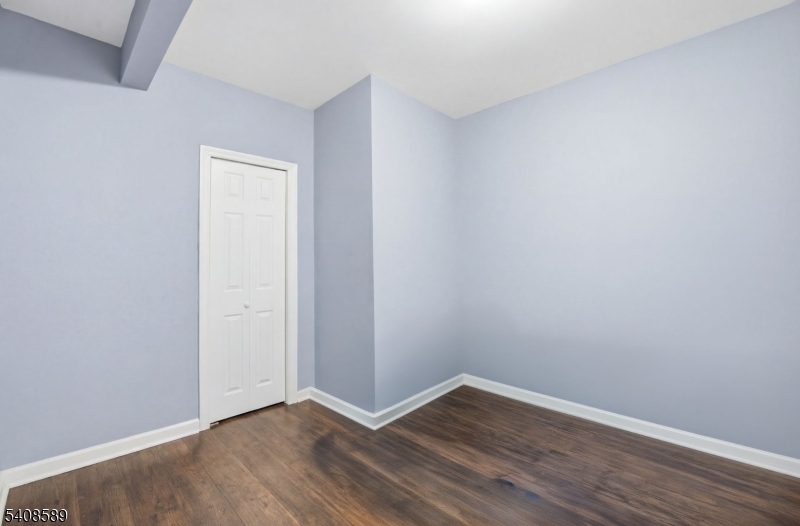 206 Clark Pl Property Photo 14