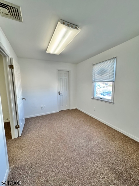12 River Rd Property Photo 4