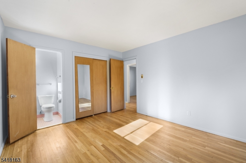 18 Kendall Dr Property Photo 12