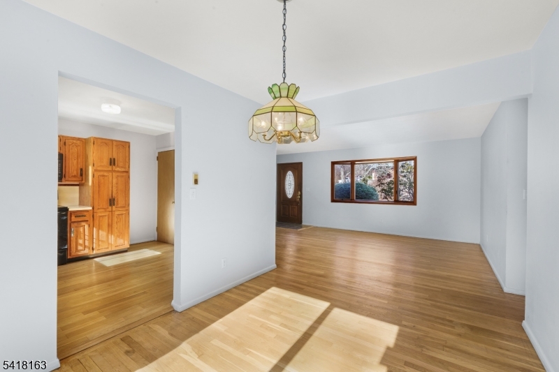 18 Kendall Dr Property Photo 15