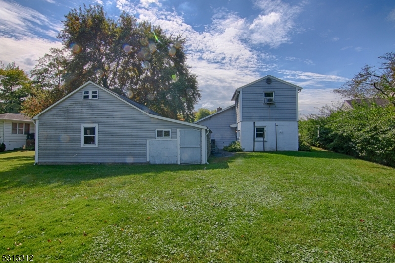 96 Parsippany Rd Property Photo 4