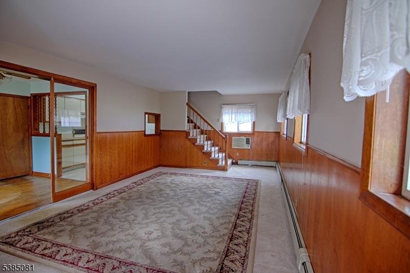 96 Parsippany Rd Property Photo 12