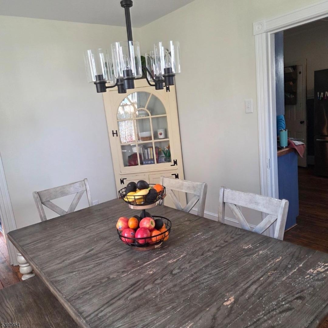 25 Park Ave Property Photo 6