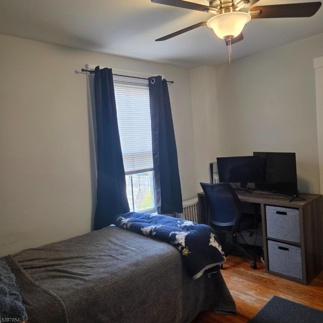25 Park Ave Property Photo 8