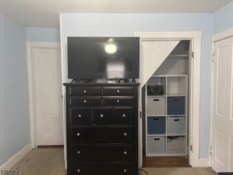 25 Park Ave Property Photo 12