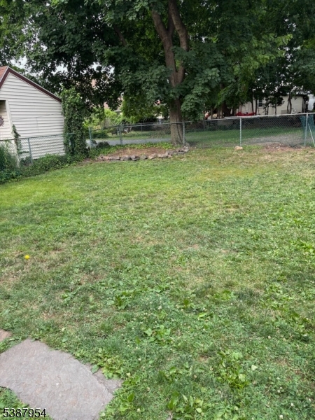 25 Park Ave Property Photo 15