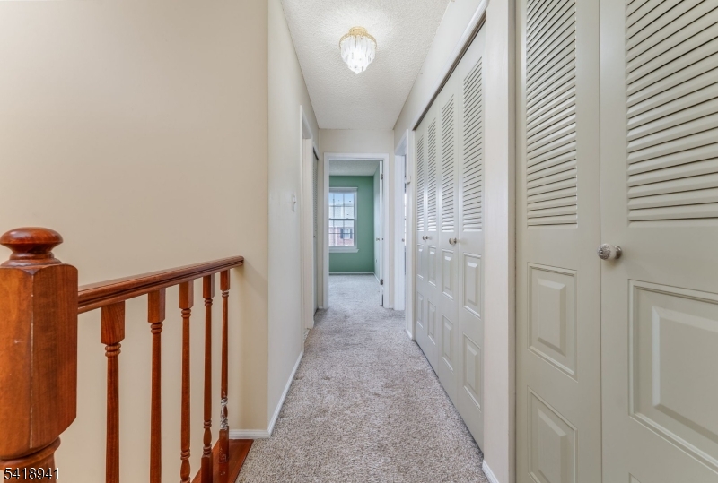 382 Hadleigh Ln Property Photo 23