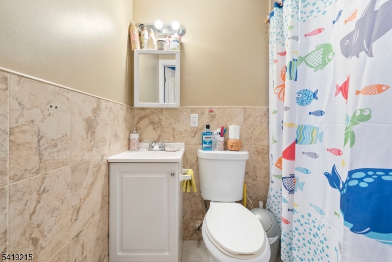21 Olive St Property Photo 24
