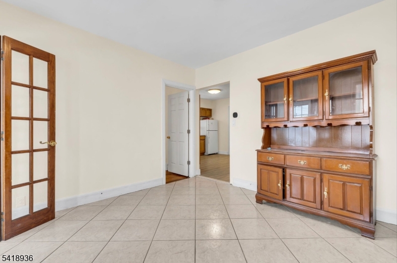 119 Clark Pl Property Photo 4