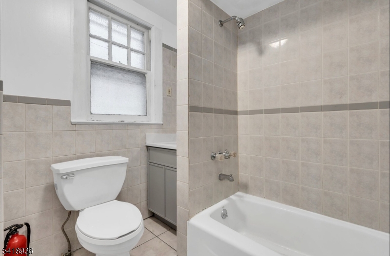119 Clark Pl Property Photo 10