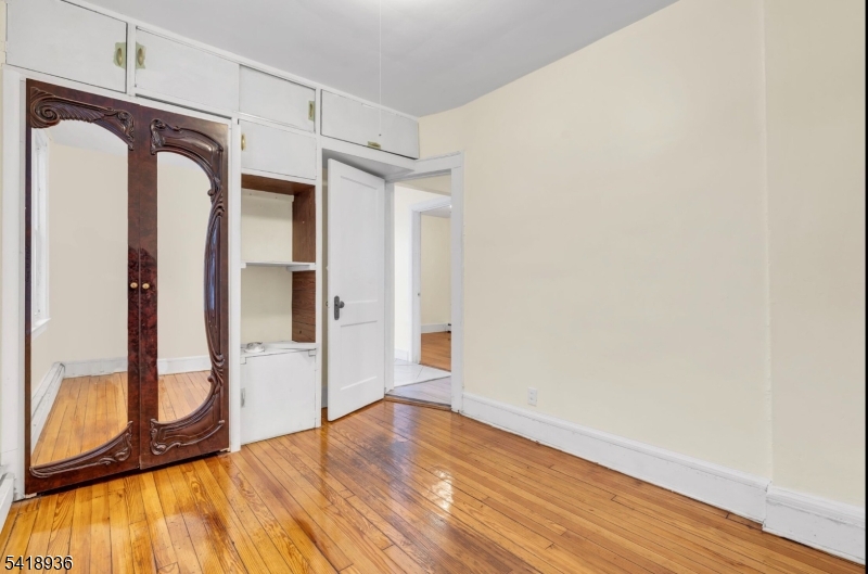 119 Clark Pl Property Photo 14