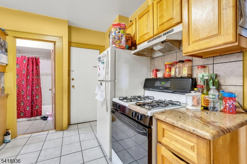119 Clark Pl Property Photo 26