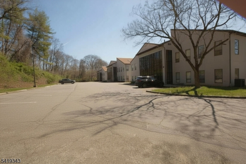 115 Us Highway 46 Property Photo 8