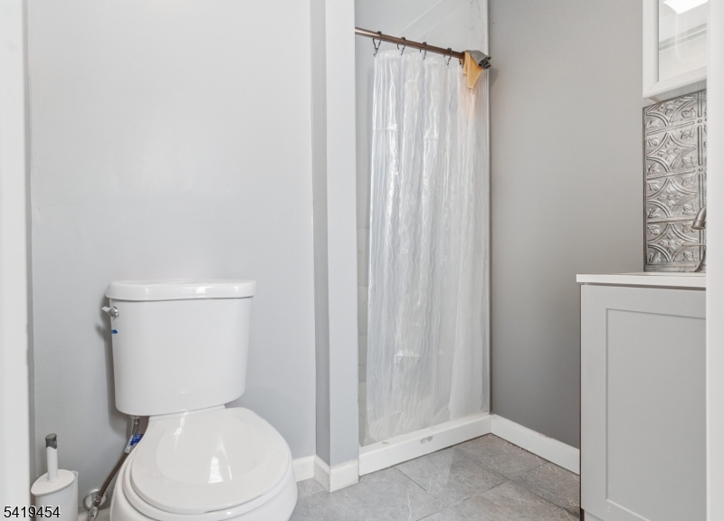 61 Cutler St Property Photo 12