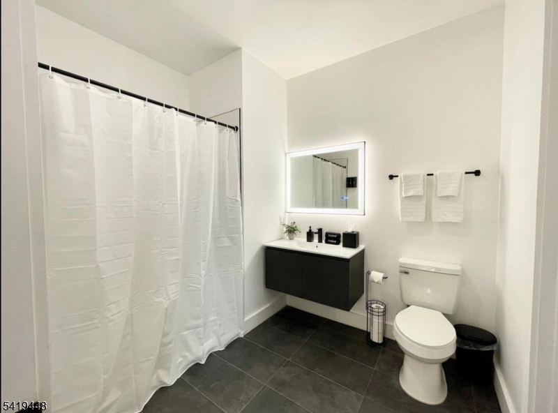 925 E Jersey St 533 Property Photo 7