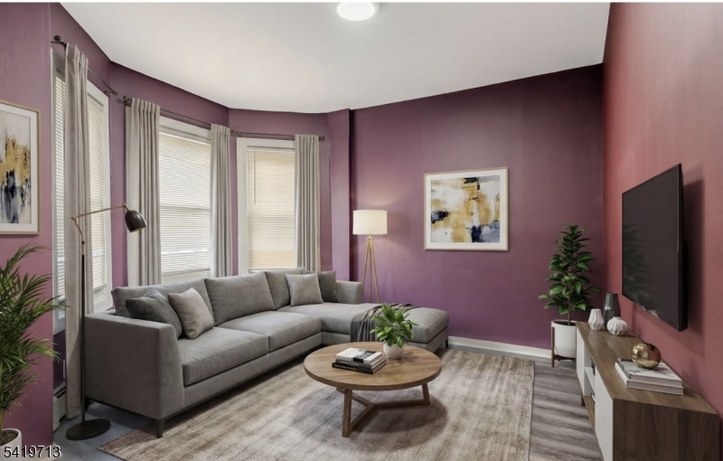 50 Eaton Pl Property Photo 1