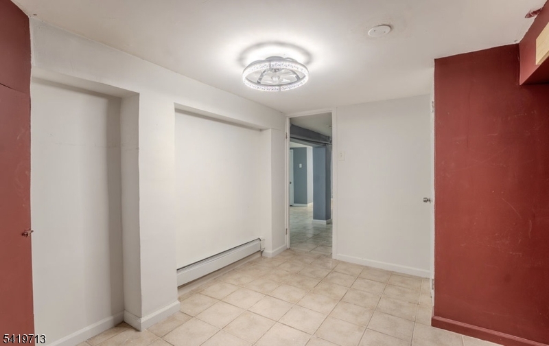 50 Eaton Pl Property Photo 13