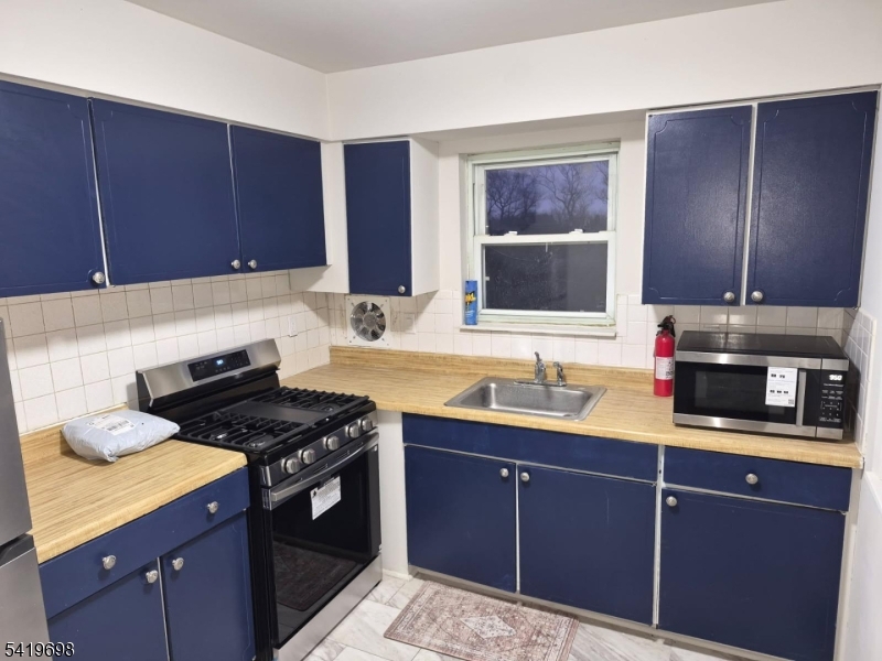 2467 State Route 10 3b Property Photo 1