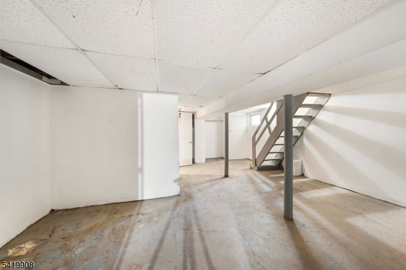 838 Rebecca Pl Property Photo 14