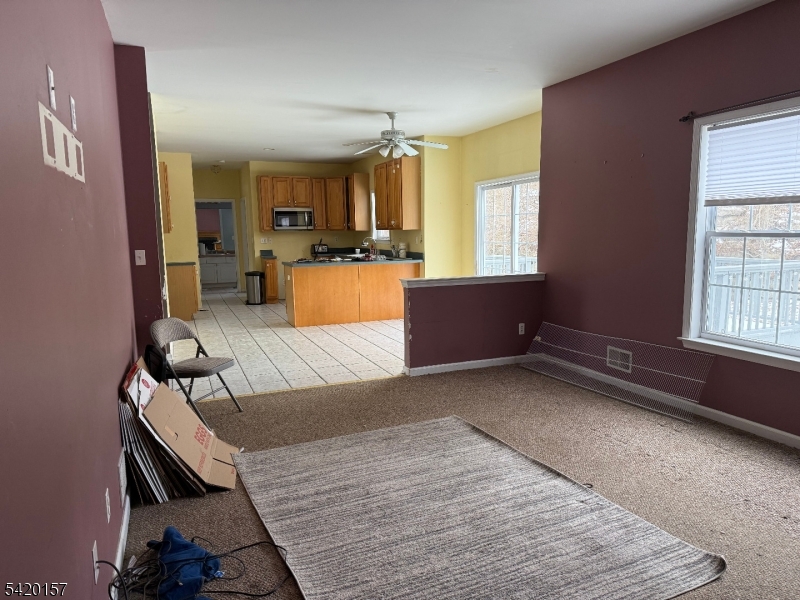 39 Canterbury Ln Property Photo 24