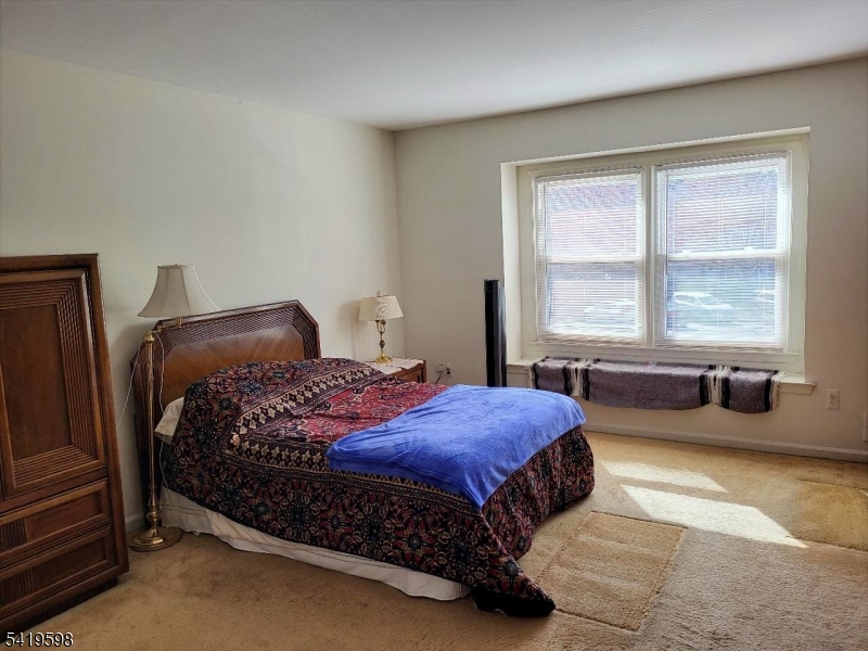 33 Hancock Ct Property Photo 8