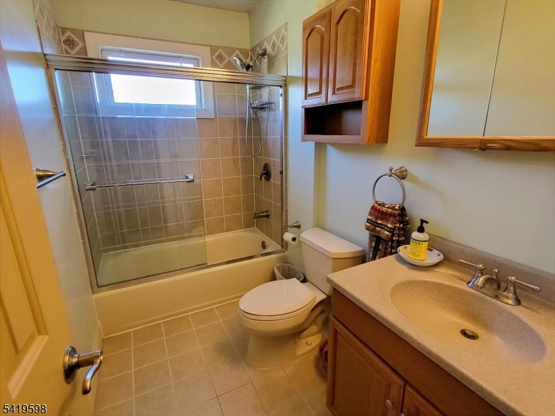 33 Hancock Ct Property Photo 9